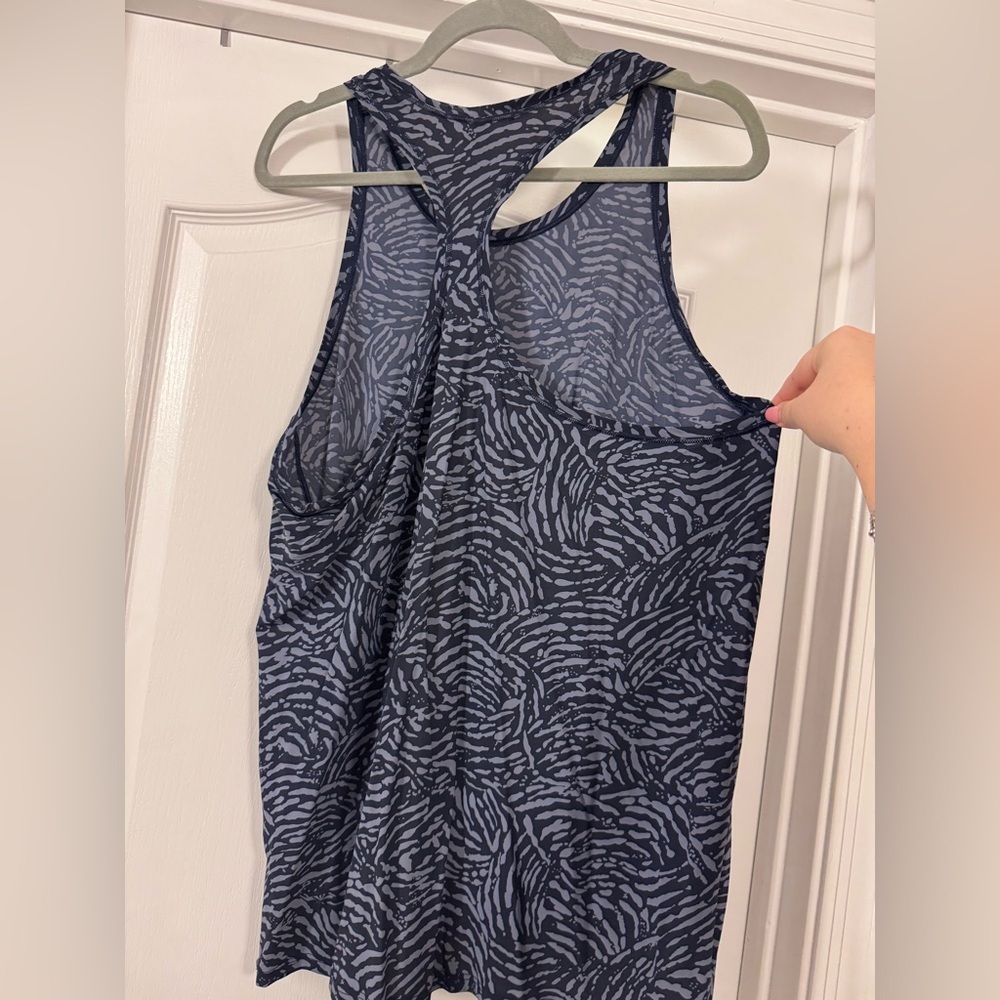 Athleta Ultimate Train Navy and Light Blue Printed Racerback Tank Top - Picture 5 of 9